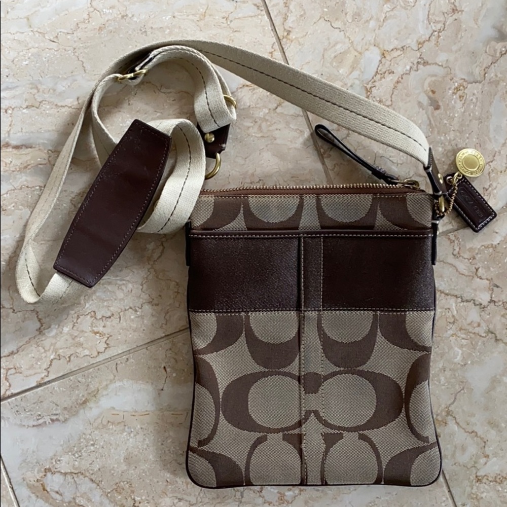 Coach authentic brown crossbody handbag.